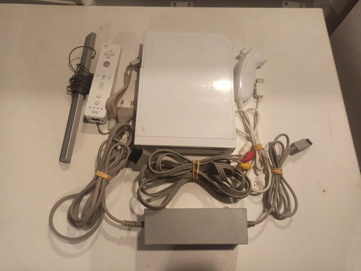 Console Nintendo Wii blanche pal wiimote nunchuk cables officielle fonctionne